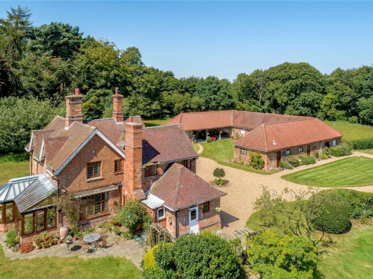 Holly Lodge Country Guest House Blidworth Exterior photo